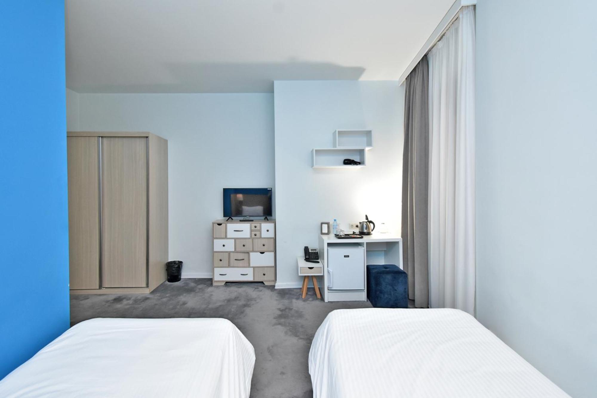 In City Hotel Yerevan Bagian luar foto