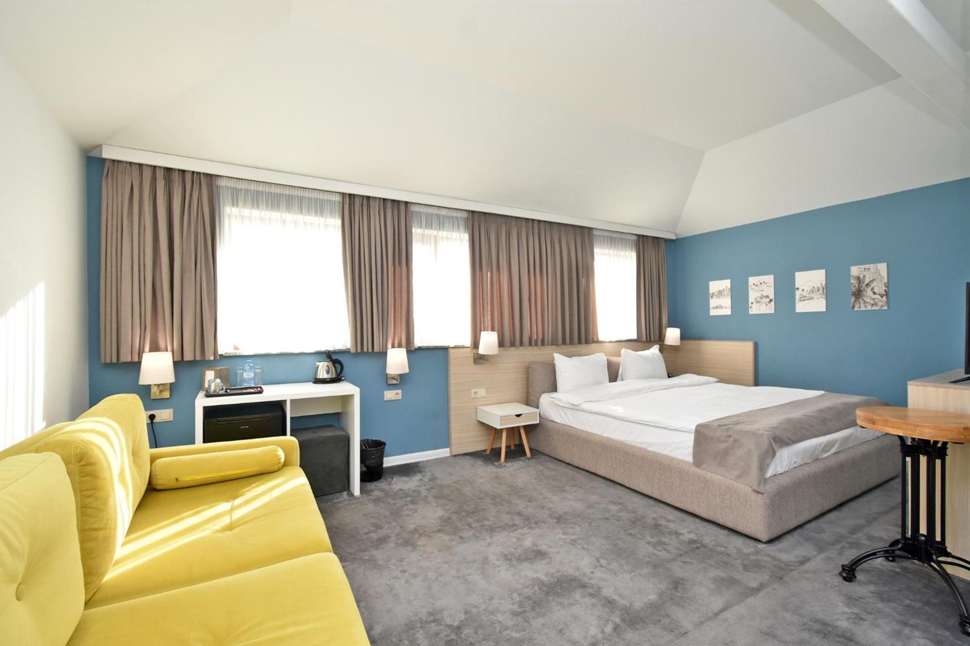 In City Hotel Yerevan Bagian luar foto
