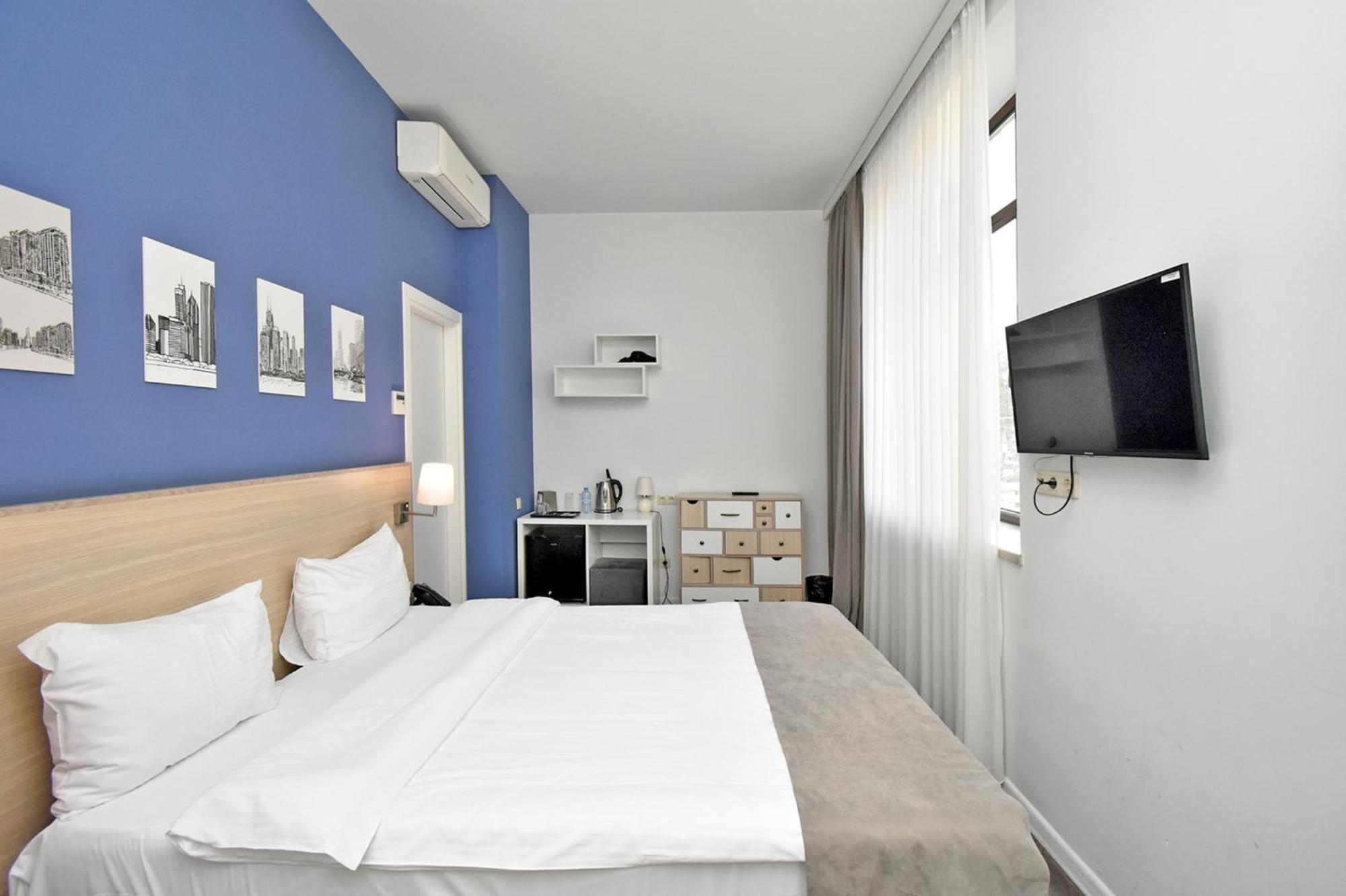 In City Hotel Yerevan Bagian luar foto