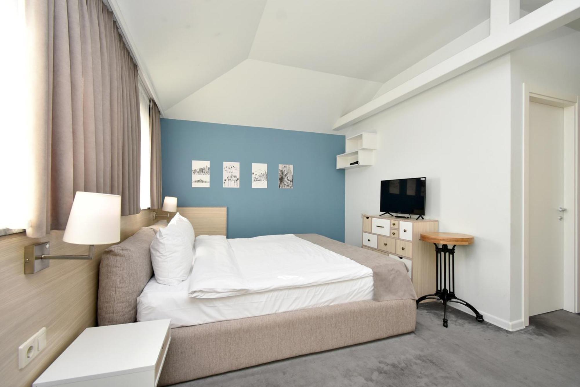 In City Hotel Yerevan Bagian luar foto